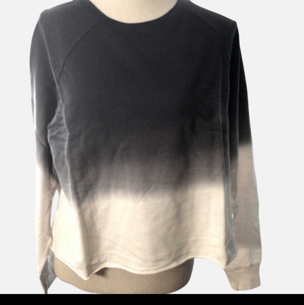 Black French Terry Ombre' Dip Dyed Raglan Sleeve Top various sizes hp🔥🔥🔥
